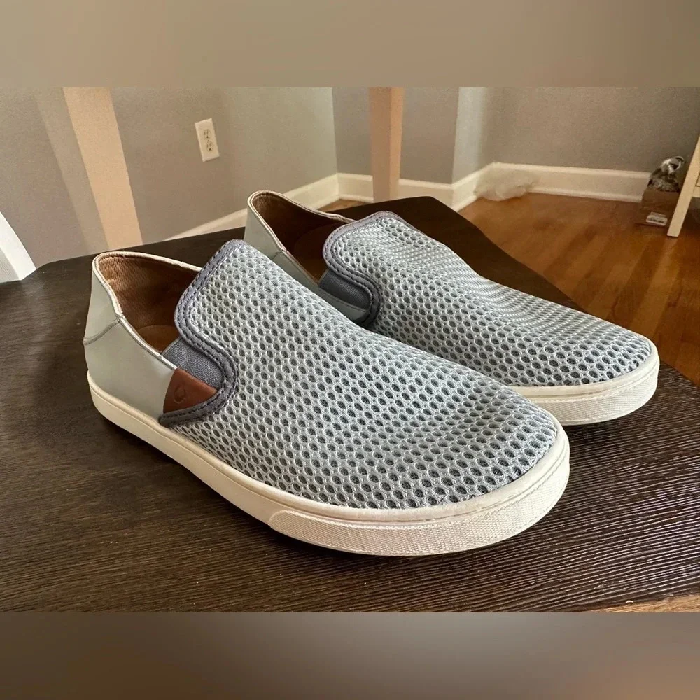 OluKai pehuea loafers